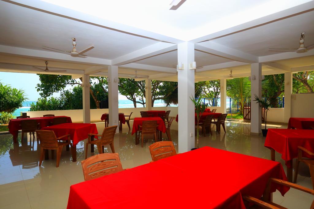 Paradise Beach Resort & Diving School Mirissa Luaran gambar
