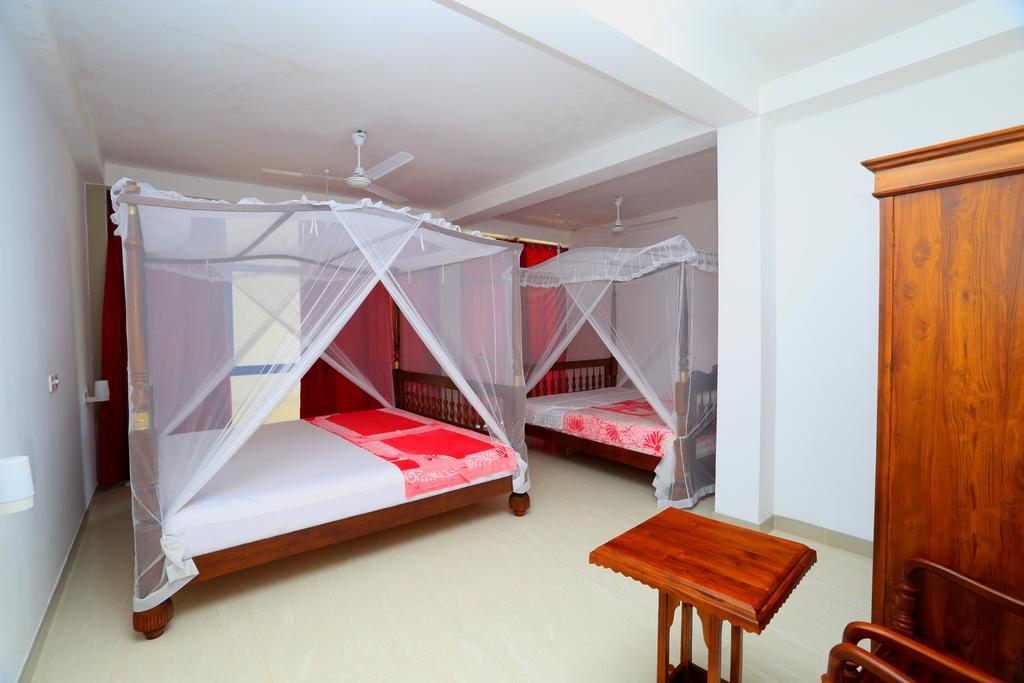 Paradise Beach Resort & Diving School Mirissa Luaran gambar