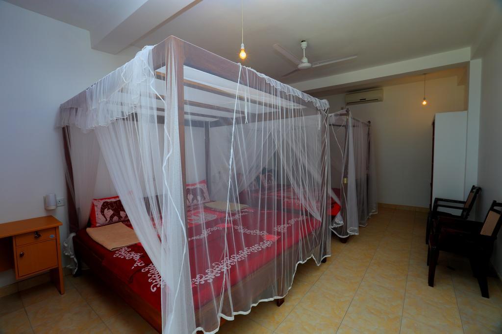 Paradise Beach Resort & Diving School Mirissa Luaran gambar