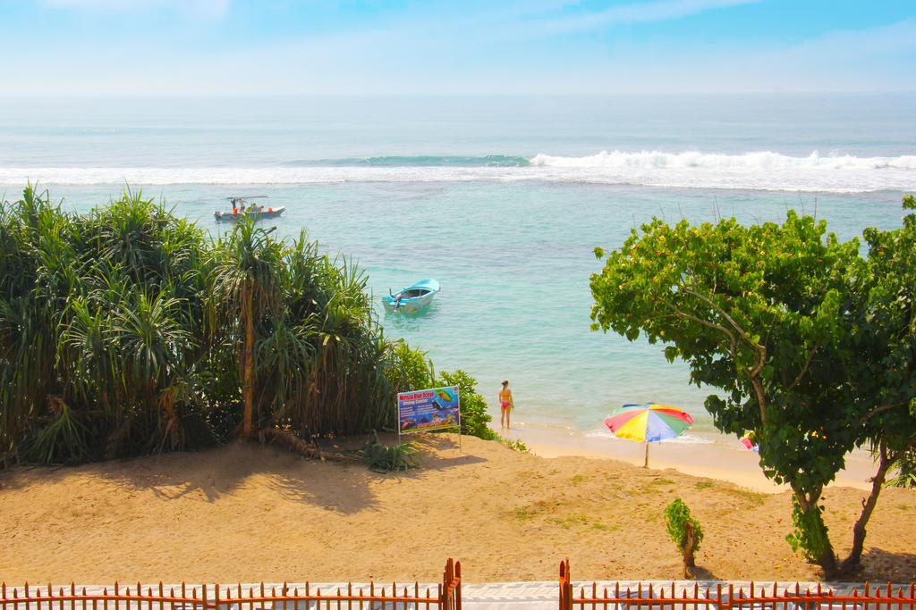 Paradise Beach Resort & Diving School Mirissa Luaran gambar