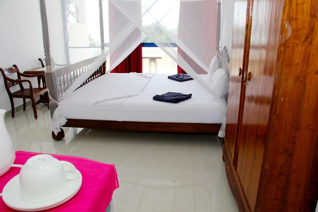 Paradise Beach Resort & Diving School Mirissa Luaran gambar